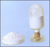 南箭 氯化銨  CAS RN 12125-02-9   用作化肥和生產(chǎn)氮磷鉀復合肥的原料